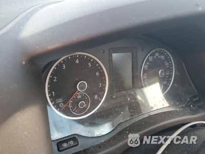 Zdjęcie 9 z 13 samochodu: 2017 VOLKSWAGEN TIGUAN WOLFSBURG VIN:WVGSV7AX6HK023616 - miniatura