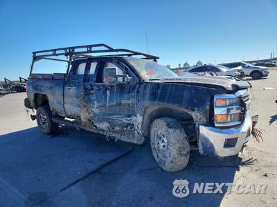 Czwarte zdjęcie samochodu z boku: 2018 CHEVROLET SILVERADO K2500 HEAVY DUTY LT VIN:1GC1KVEY0JF207898 - miniatura