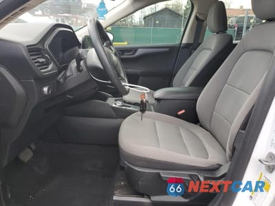 Zdjęcie 7 z 12 samochodu: 2020 FORD ESCAPE S VIN:1FMCU9F67LUC61071 - miniatura