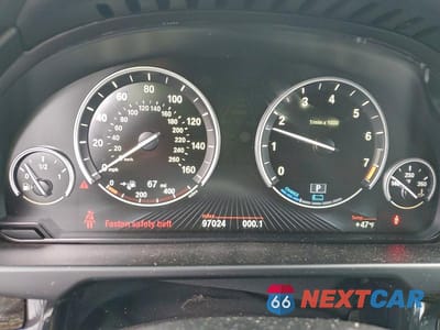 Zdjęcie 9 z 12 samochodu: 2016 BMW X5 XDR40E VIN:5UXKT0C56G0S75355 - miniatura