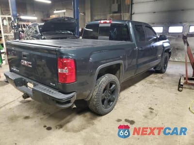 Trzecie zdjęcie samochodu z tyłu: 2017 GMC SIERRA K1500 SLE VIN:1GTV2MEC6HZ259903 - miniatura