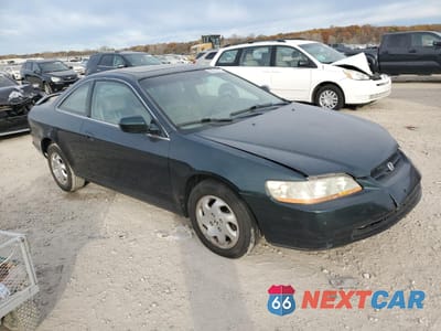 Czwarte zdjęcie samochodu z boku: 2000 HONDA ACCORD EX VIN:1HGCG3153YA016124 - miniatura