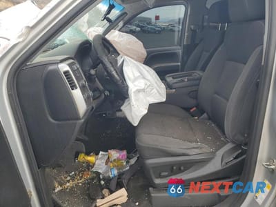 Zdjęcie 7 z 11 samochodu: 2018 CHEVROLET SILVERADO K1500 LT VIN:3GCUKREC2JG124223 - miniatura