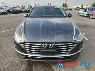 Piąte zdjęcie samochodu w środku: 2021 HYUNDAI SONATA HYBRID VIN:KMHL54JJ2MA032389 - miniatura