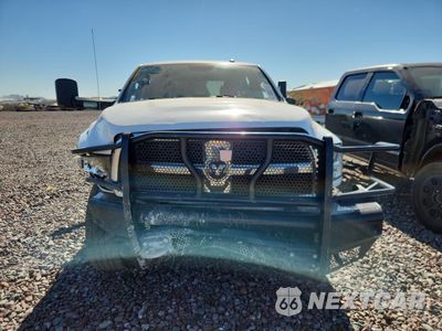 Piąte zdjęcie samochodu w środku: 2018 RAM 3500 ST VIN:3C63R3GL9JG172438 - miniatura