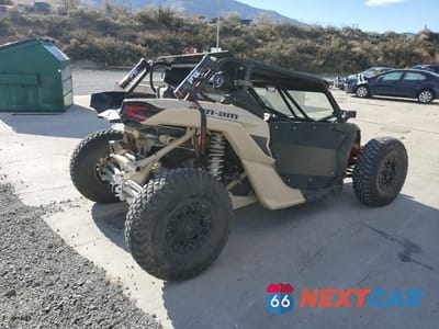 Czwarte zdjęcie samochodu z boku: 2022 CAN-AM MAVERICK X3 X RS TURBO RR VIN:3JBVXAV49NE000633 - miniatura