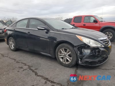 Czwarte zdjęcie samochodu z boku: 2014 HYUNDAI SONATA GLS VIN:5NPEB4AC2EH875347 - miniatura