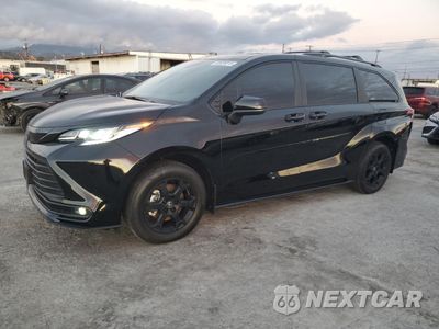 2025 TOYOTA SIENNA XSE 5TDCSKFC3SS217806 - główne zdjęcie licytacji z USA - miniatura