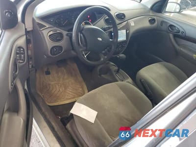 Zdjęcie 8 z 13 samochodu: 2000 FORD FOCUS ZTS VIN:1FAFP3831YW147738 - miniatura