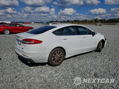 Trzecie zdjęcie samochodu z tyłu: 2020 FORD FUSION SE VIN:3FA6P0HD0LR247526 - miniatura
