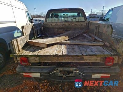 Zdjęcie 6 z 11 samochodu: 2003 FORD F250 SUPER DUTY VIN:1FTNX21L73EA45059 - miniatura