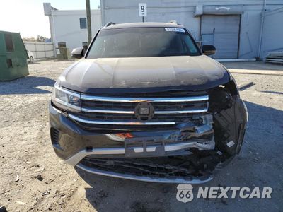 Piąte zdjęcie samochodu w środku: 2021 VOLKSWAGEN ATLAS SE VIN:1V2KR2CA9MC607029 - miniatura