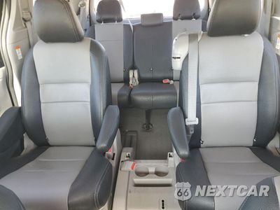 Zdjęcie 10 z 16 samochodu: 2020 TOYOTA SIENNA LE VIN:5TDKZ3DC6LS082922 - miniatura