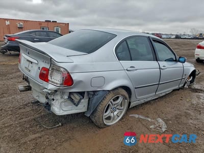 Trzecie zdjęcie samochodu z tyłu: 2001 BMW 330 I VIN:WBAAV53411FT01681 - miniatura