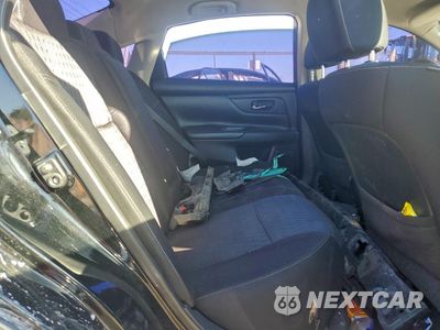 Zdjęcie 10 z 13 samochodu: 2016 NISSAN ALTIMA 2.5 VIN:1N4AL3AP1GC212235 - miniatura