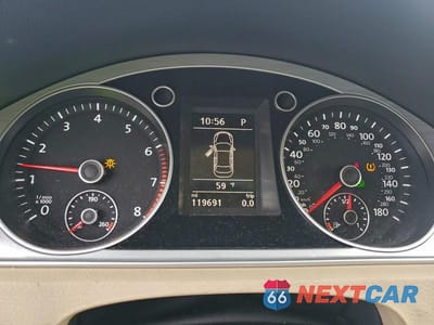 Zdjęcie 9 z 12 samochodu: 2015 VOLKSWAGEN CC SPORT VIN:WVWBP7AN9FE824307 - miniatura