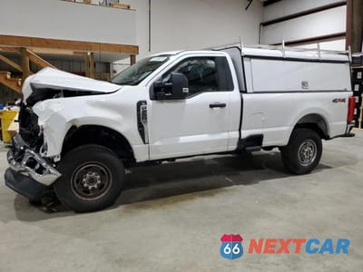 2024 FORD F250 SUPER DUTY UTILITY / SERVICE TRUCK 1FTBF2BA3RED79634 - główne zdjęcie licytacji z USA - miniatura