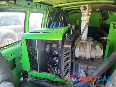 Zdjęcie 11 z 13 samochodu: 2003 CHEVROLET EXPRESS UTILITY / SERVICE VAN VIN:1GCHG39U931154274 - miniatura