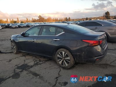 Drugie zdjęcie samochodu z przodu: 2022 NISSAN ALTIMA SV VIN:1N4BL4DV5NN304065 - miniatura