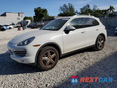 2014 PORSCHE CAYENNE WP1AA2A24ELA96605 - główne zdjęcie licytacji z USA - miniatura