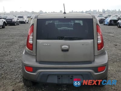 Zdjęcie 6 z 11 samochodu: 2012 KIA SOUL + VIN:KNDJT2A66C7476355 - miniatura