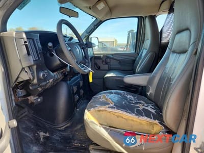 Zdjęcie 7 z 12 samochodu: 2012 CHEVROLET EXPRESS G1500 VIN:1GCSGAFX8C1154419 - miniatura