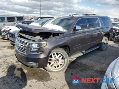 2015 CHEVROLET SUBURBAN K1500 LTZ 1GNSKKKC2FR132744 - główne zdjęcie licytacji z USA - miniatura