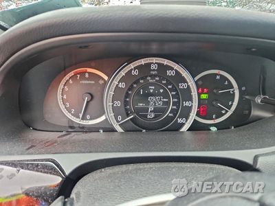 Zdjęcie 9 z 13 samochodu: 2016 HONDA ACCORD LX VIN:1HGCR2F33GA072588 - miniatura