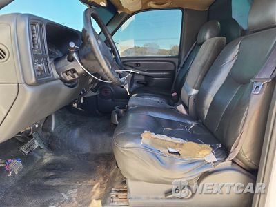Zdjęcie 7 z 14 samochodu: 2006 CHEVROLET SILVERADO C1500 VIN:3GCEC14X76G208116 - miniatura