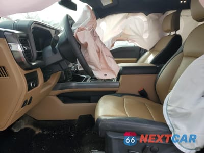 Zdjęcie 7 z 13 samochodu: 2026 FORD F350 SUPER DUTY VIN:1FT8W3DN4TEC25361 - miniatura