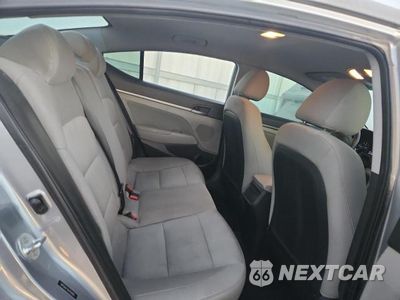 Zdjęcie 10 z 11 samochodu: 2017 HYUNDAI ELANTRA SE VIN:5NPD84LF9HH191885 - miniatura