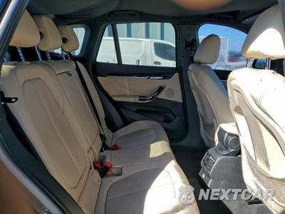 Zdjęcie 11 z 16 samochodu: 2017 BMW X1 SDRIVE28I VIN:WBXHU7C33H5H32861 - miniatura