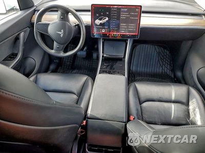 Zdjęcie 8 z 12 samochodu: 2020 TESLA MODEL Y VIN:5YJYGDEE7LF004434 - miniatura