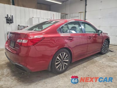 Trzecie zdjęcie samochodu z tyłu: 2019 SUBARU LEGACY 2.5I VIN:4S3BNAB6XK3028150 - miniatura