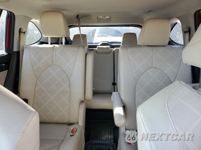 Zdjęcie 10 z 16 samochodu: 2023 TOYOTA HIGHLANDER HYBRID LIMITED VIN:5TDEBRCH3PS114099 - miniatura