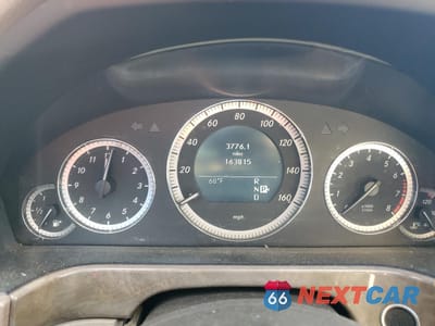 Zdjęcie 9 z 12 samochodu: 2011 MERCEDES-BENZ E 350 4MATIC VIN:WDDHF8HB7BA375134 - miniatura