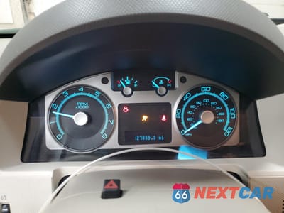 Zdjęcie 9 z 13 samochodu: 2008 MERCURY MARINER PREMIER VIN:4M2CU87118KJ44522 - miniatura