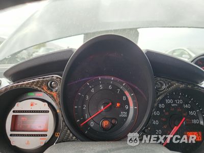 Zdjęcie 9 z 12 samochodu: 2009 NISSAN 370Z VIN:JN1AZ44E39M406760 - miniatura