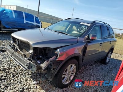 Czwarte zdjęcie samochodu z boku: 2010 VOLVO XC90 3.2 VIN:YV4982CZXA1533911 - miniatura