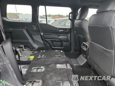 Zdjęcie 10 z 14 samochodu: 2025 TOYOTA LAND CRUISER BASE VIN:JTEABFAJ7S5011409 - miniatura