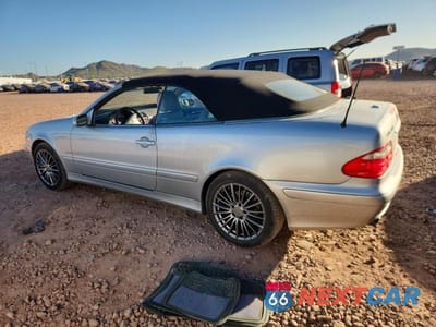 Drugie zdjęcie samochodu z przodu: 2000 MERCEDES-BENZ CLK 320 VIN:WDBLK65G2YT029086 - miniatura