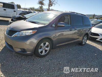2013 TOYOTA SIENNA LE 5TDKK3DC1DS315322 - główne zdjęcie licytacji z USA - miniatura