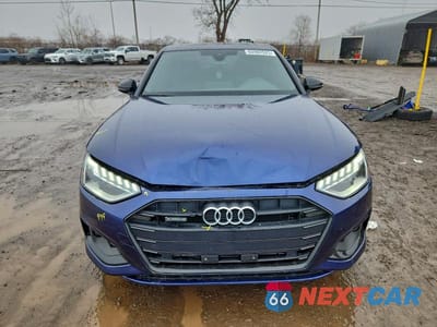 Piąte zdjęcie samochodu w środku: 2023 AUDI A4 KOMFORT 45 VIN:WAUAAAF48PN013218 - miniatura