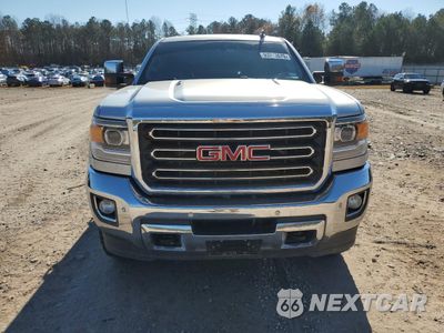 Piąte zdjęcie samochodu w środku: 2015 GMC SIERRA K2500 SLT VIN:1GT12ZE88FF669284 - miniatura
