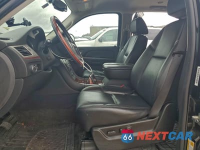Zdjęcie 7 z 15 samochodu: 2009 CADILLAC ESCALADE ESV VIN:1GYFC16219R148905 - miniatura