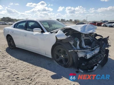 Czwarte zdjęcie samochodu z boku: 2021 DODGE CHARGER SXT VIN:2C3CDXBG2MH638910 - miniatura