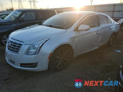 2013 CADILLAC XTS 2G61N5S34D9161508 - główne zdjęcie licytacji z USA - miniatura