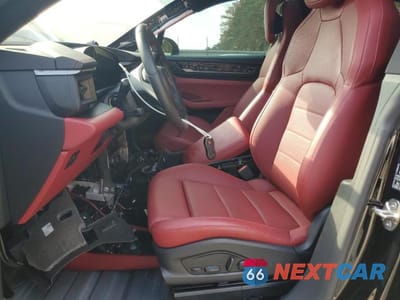 Zdjęcie 7 z 13 samochodu: 2025 PORSCHE MACAN VIN:WP1AD2XA1SL077024 - miniatura