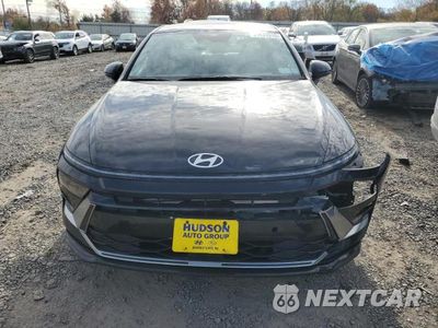 Piąte zdjęcie samochodu w środku: 2024 HYUNDAI SONATA SEL VIN:KMHL64JA6RA402201 - miniatura