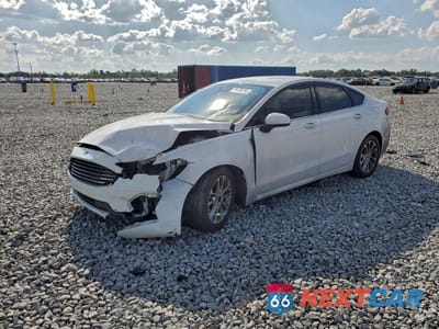 2020 FORD FUSION SE 3FA6P0HD0LR247526 - główne zdjęcie licytacji z USA - miniatura